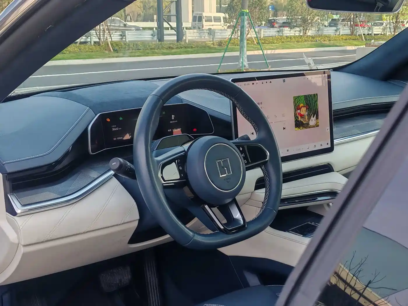 ZEEKR EXTREME KRYPTON 001