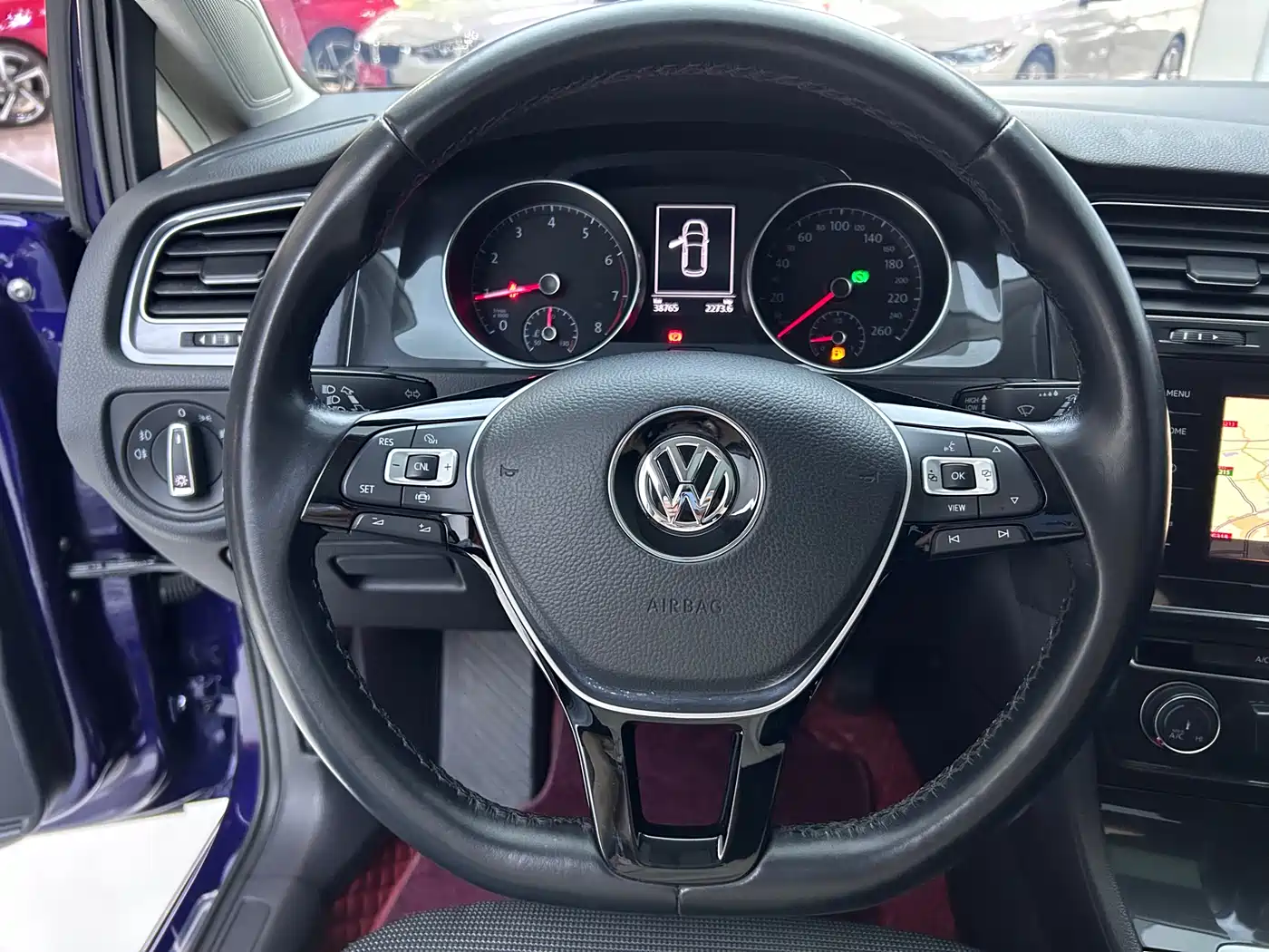 Volkswagen Golf 2020 Beloved Edition 280TSI DSG Comfort фото 16