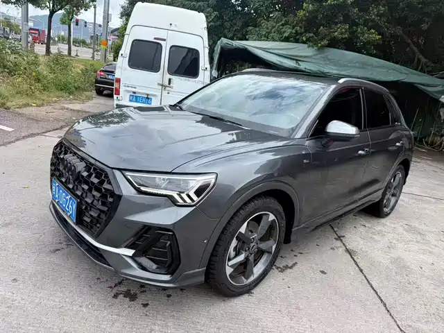 Audi Q3 2023