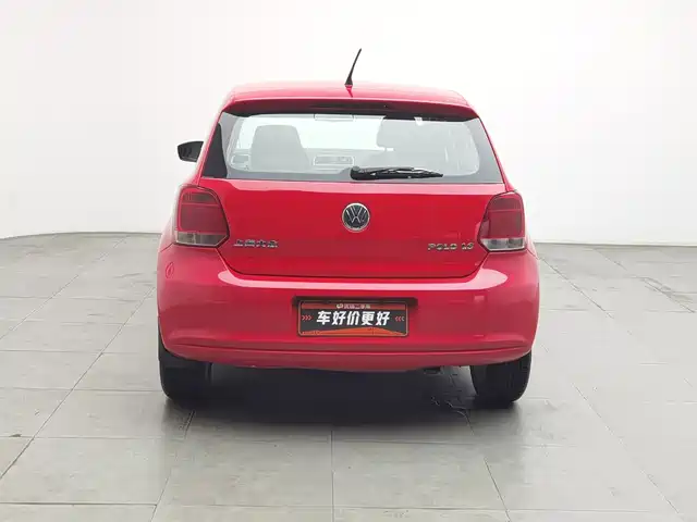 Volkswagen Polo 2011 1.6L Automatic Style Edition — фото 4