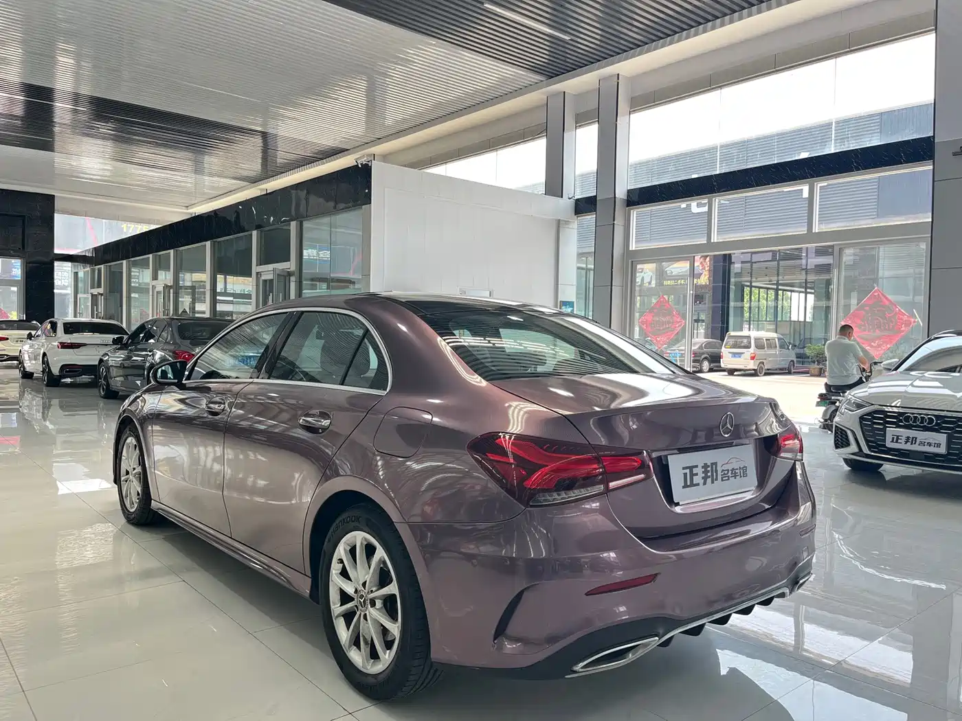 Фото 5 - Mercedes-Benz A-Class