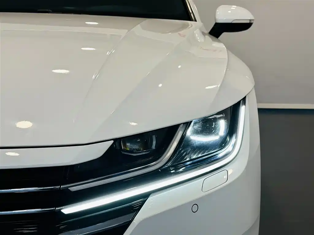 Volkswagen FAW-Volkswagen CC 2019 330TSI Charm Edition China VI фото 16