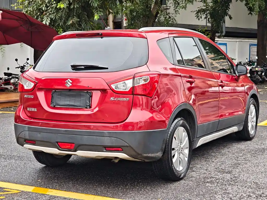 Suzuki SX4 S-Cross 2015 2014 1.6L CVT 2WD Elite