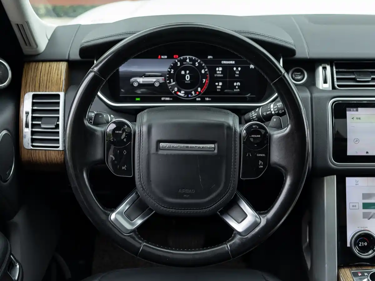 Фото 13 - Land Rover Range Rover