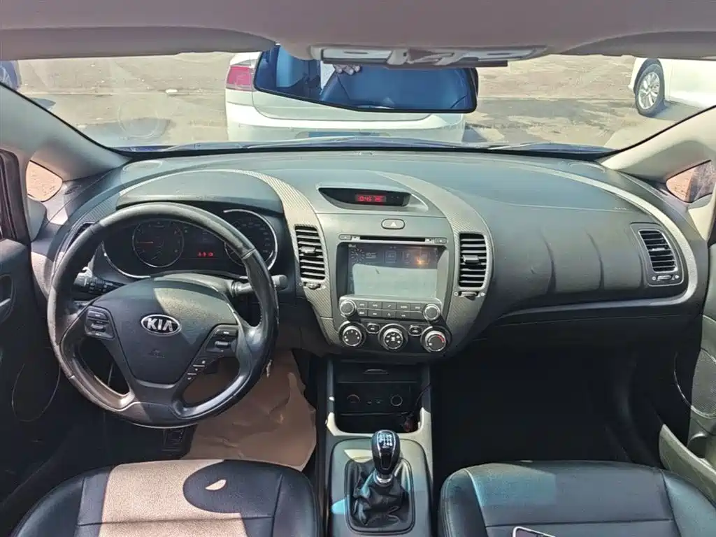 Kia K3 2013 1.6L Manual GLS фото 9