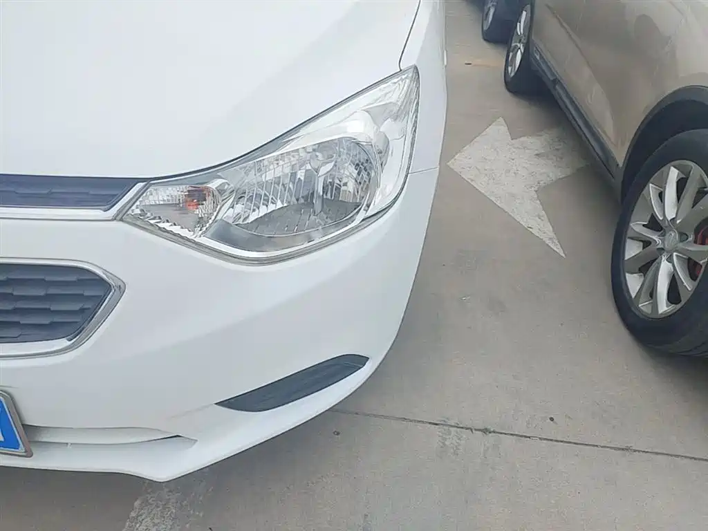 Chevrolet Sail 2018 Sail 3 1.3L AMT Ideal фото 18