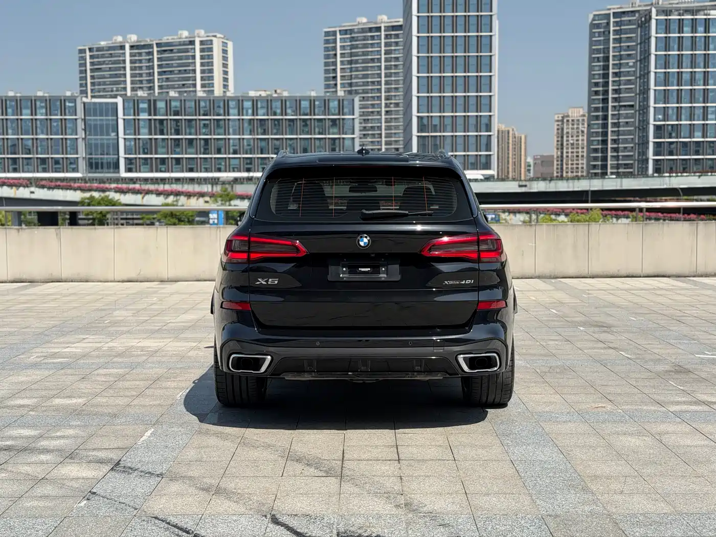 BMW X5 (Import) 2019 xDrive40i Exclusive M Sport Package фото 19