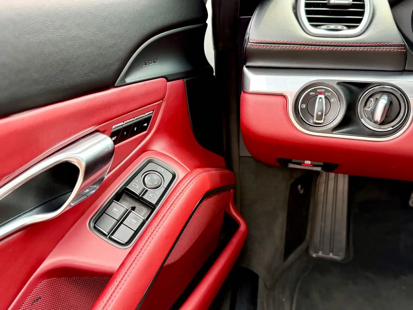 Porsche 718 2018 Boxster 2.0T фото 20