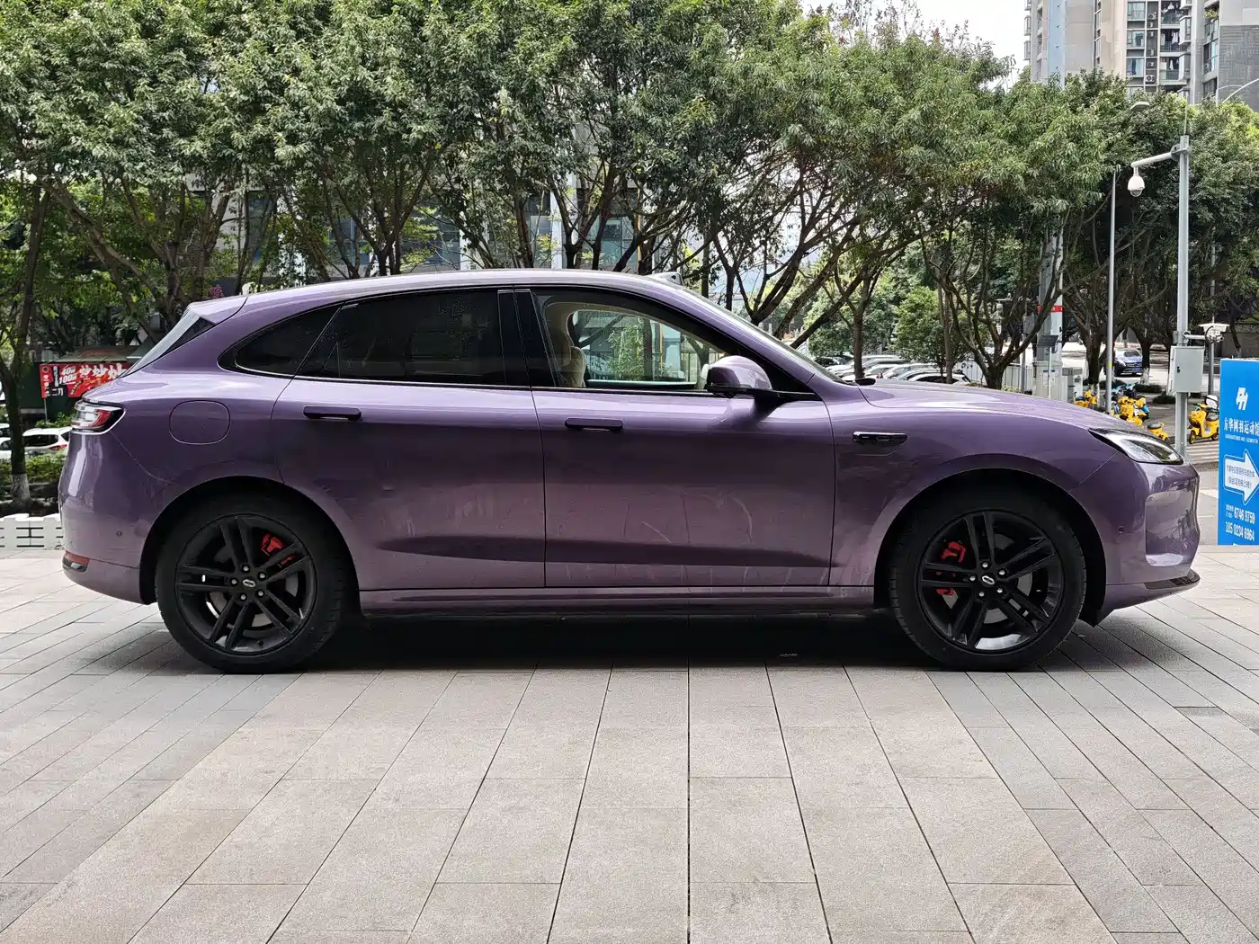 AITO Wenjie AITO M5 2025 Extended Range Ultra AWD фото 4