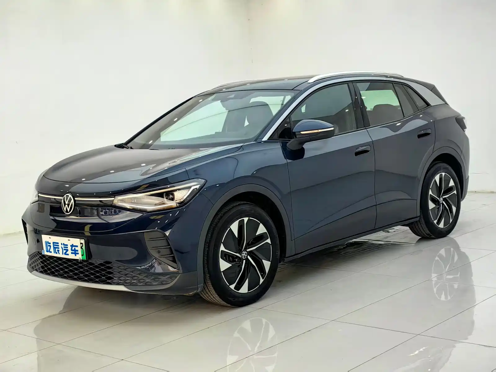 صورة 1 - Volkswagen ID.4 CROZZ