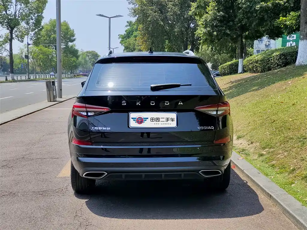 Škoda Kodiaq 2022 TSI330 5-seat 2WD Premium фото 5