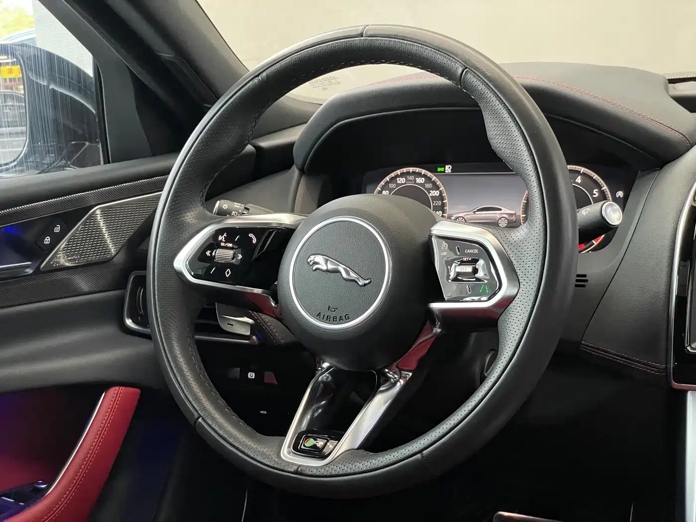 Jaguar XEL 2023 2.0T 250PS R-DYNAMIC S Progressive Sport фото 13
