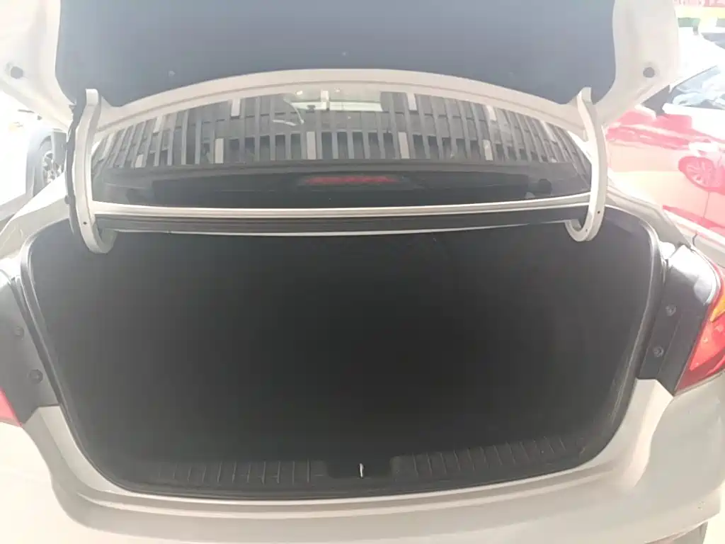 Hyundai Mistra 2020 2017 1.8L Automatic Smart GLS (China V)