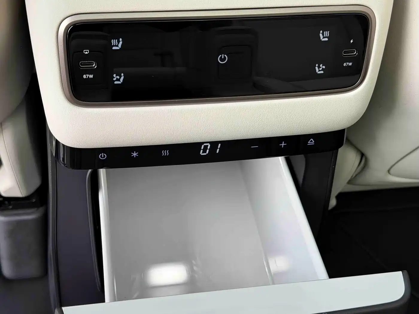 Li Auto MEGA 2026 2025 Model Home Family Special Edition