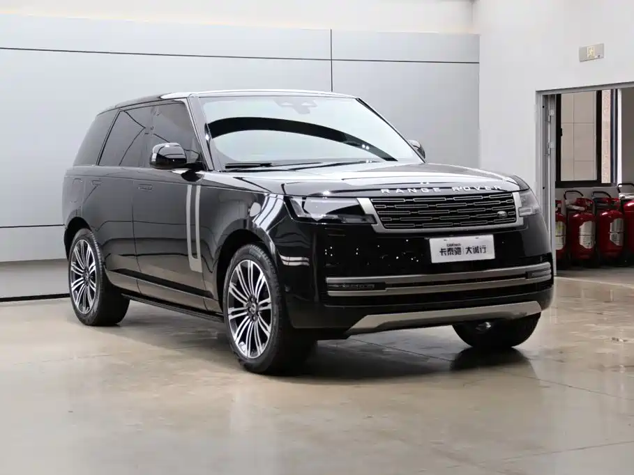 Land Rover Range Rover 2024 2024 3.0 L6 360PS Golden Age Edition