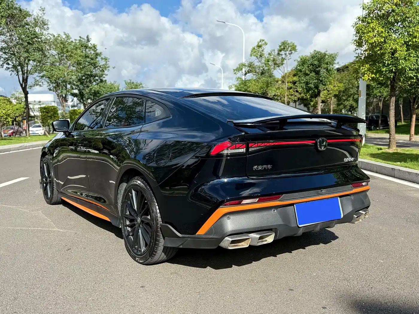 CHANGAN UNI-V