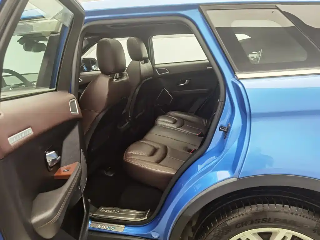 Landwind X7 2015 2015 2.0T Panorama Premium