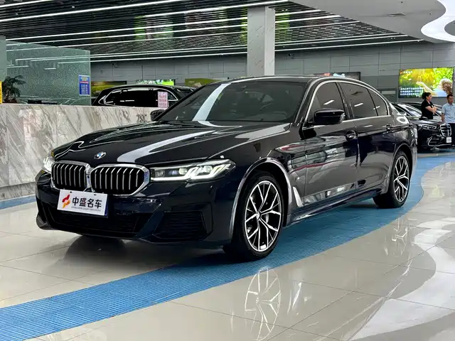 BMW 5 Series 2022