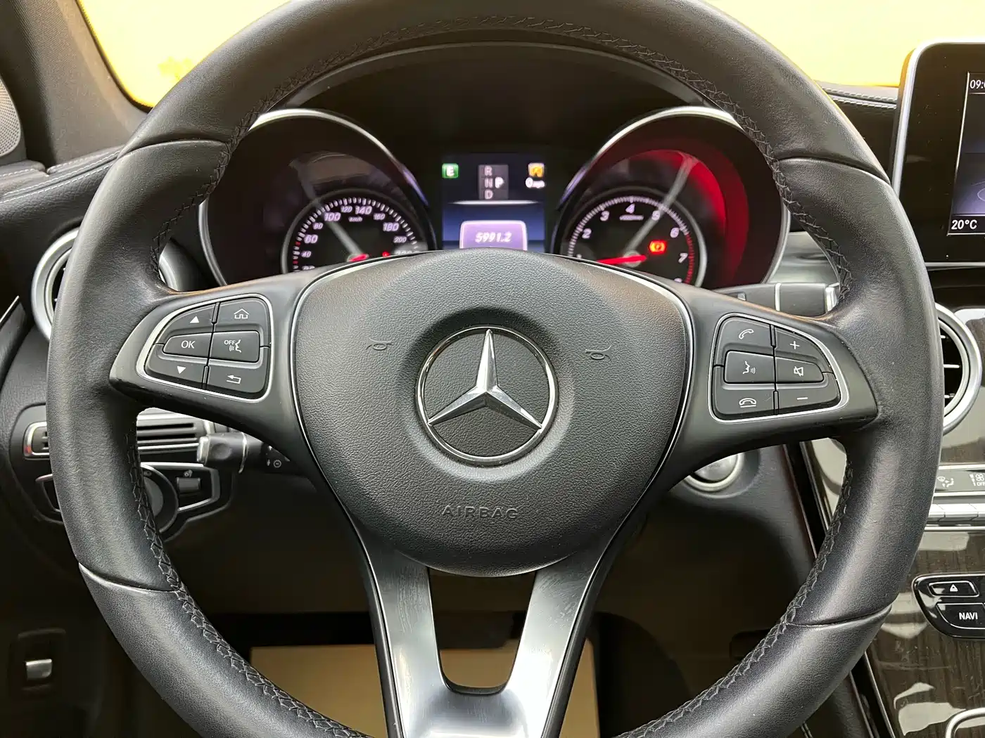 Mercedes-Benz GLC 2019 GLC 260 4MATIC Dynamic фото 12