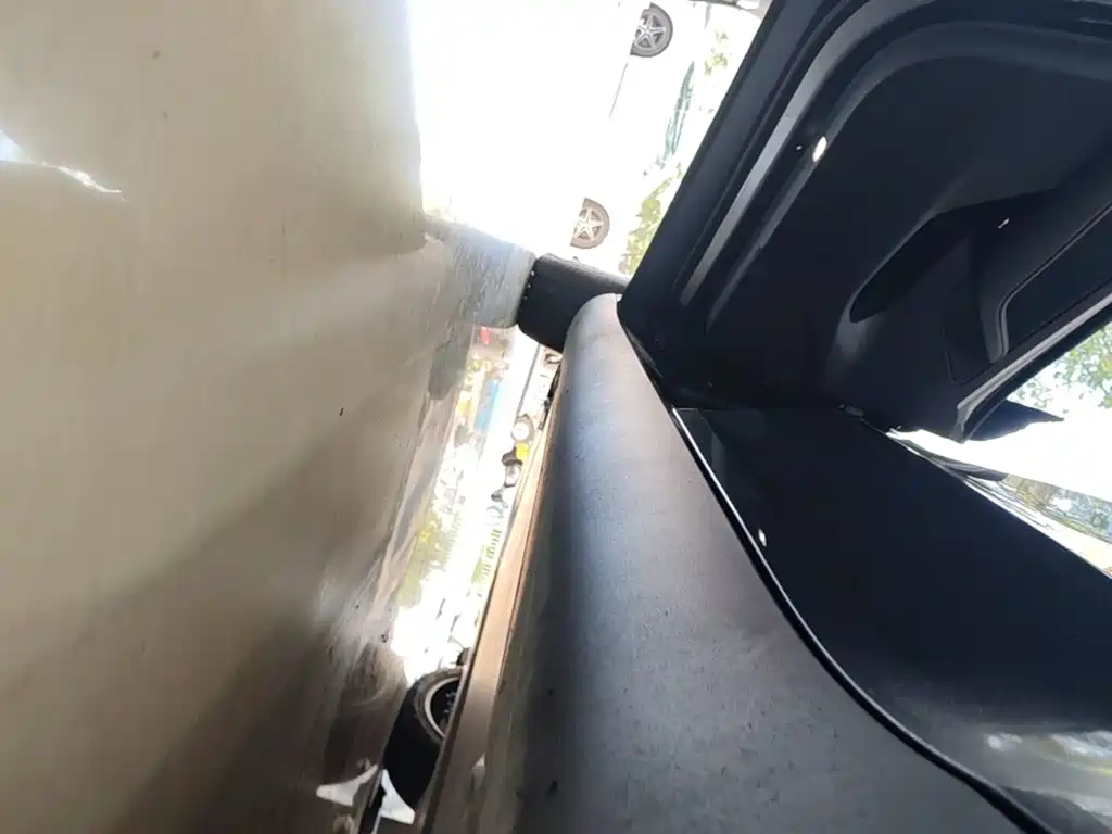 Tesla Model Y 2024 Rear-Wheel Drive Version 22