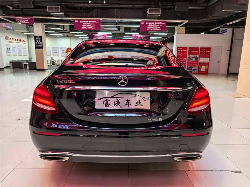 Mercedes-Benz E-Class 2016 E 200 L фото 4