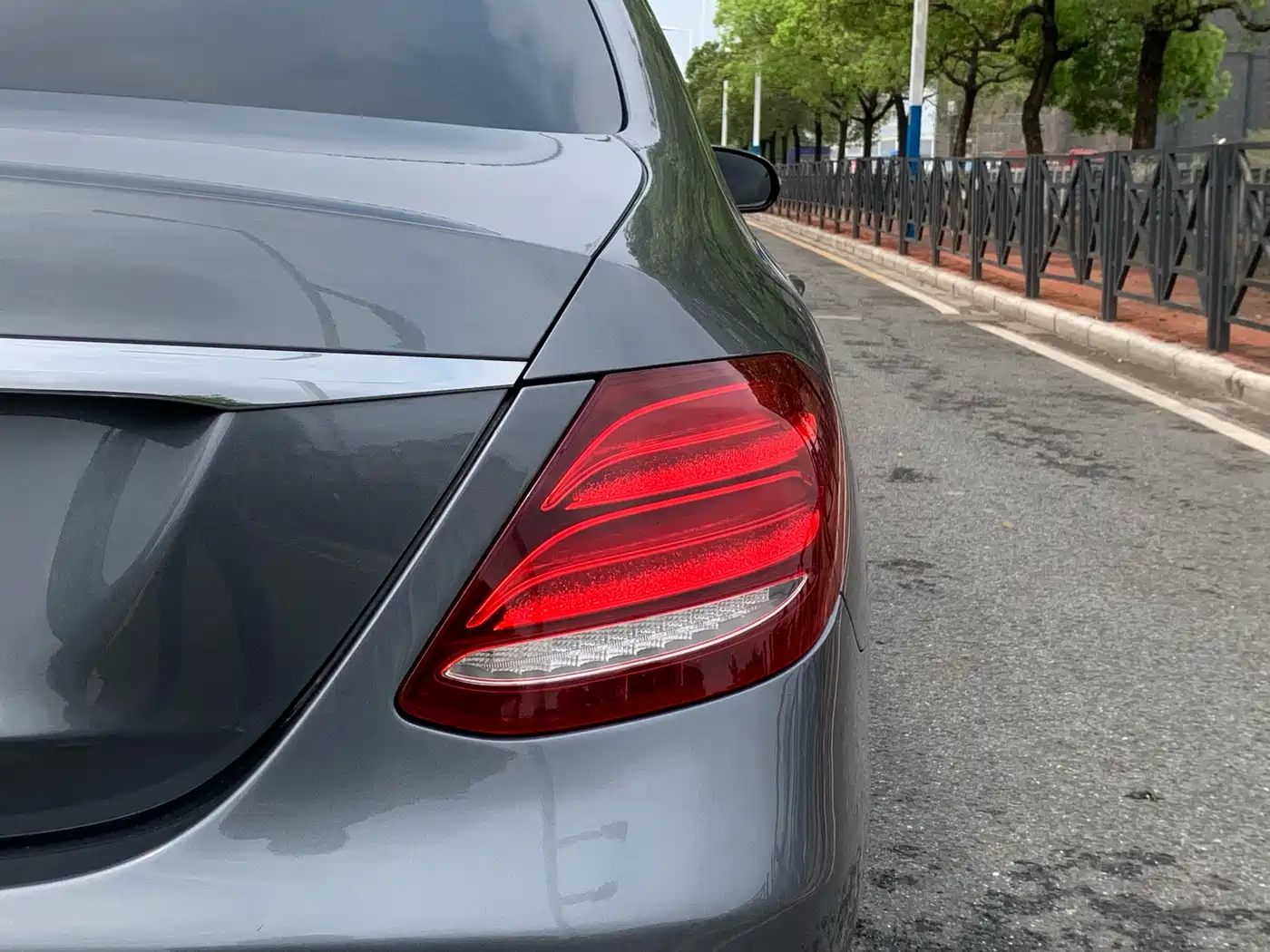 Mercedes-Benz E-Class (Import) 2020 E 260 Sport фото 11