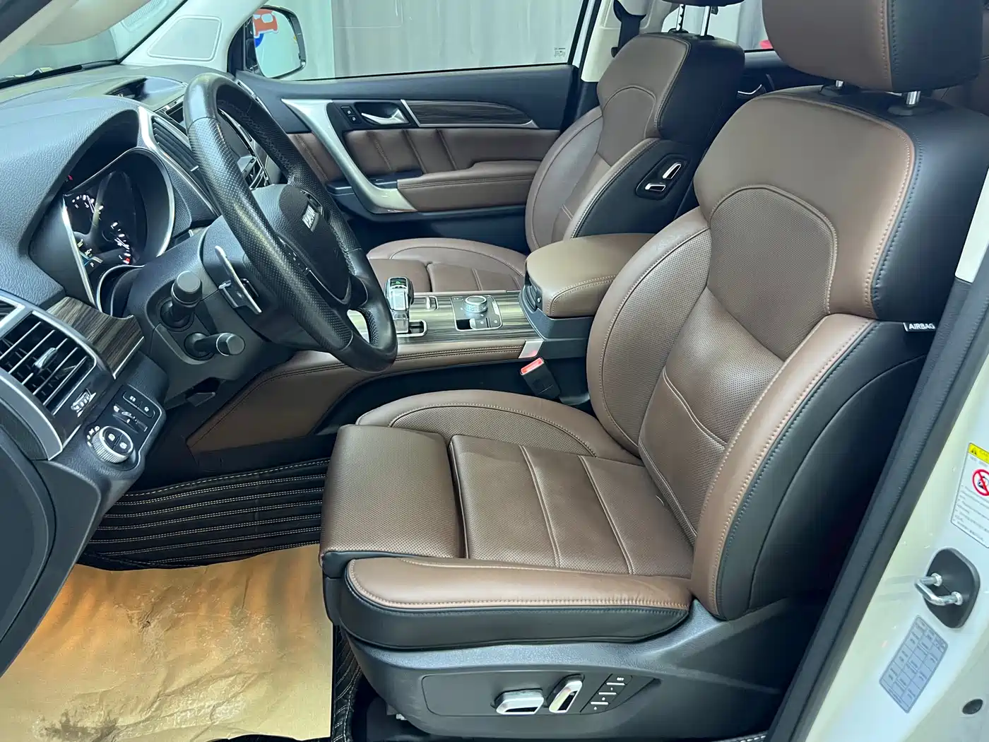 Haval H9 2017 2.0T Gasoline 4WD Premium 7-Seater фото 11