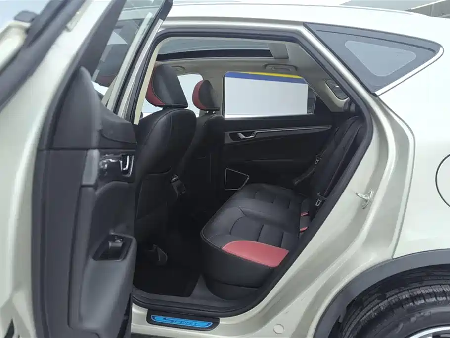 Geely Emgrand GS 2021 2020 1.4T CVT Dynamic