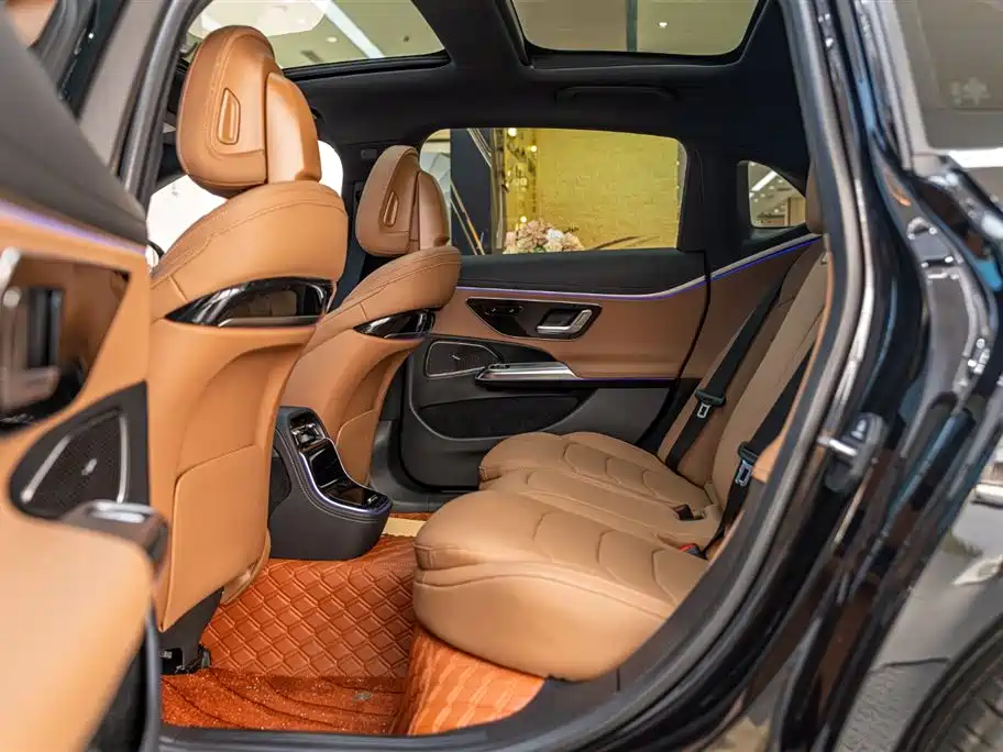 Mercedes-Benz E-Class 2024 Model E 260 L Sport фото 20