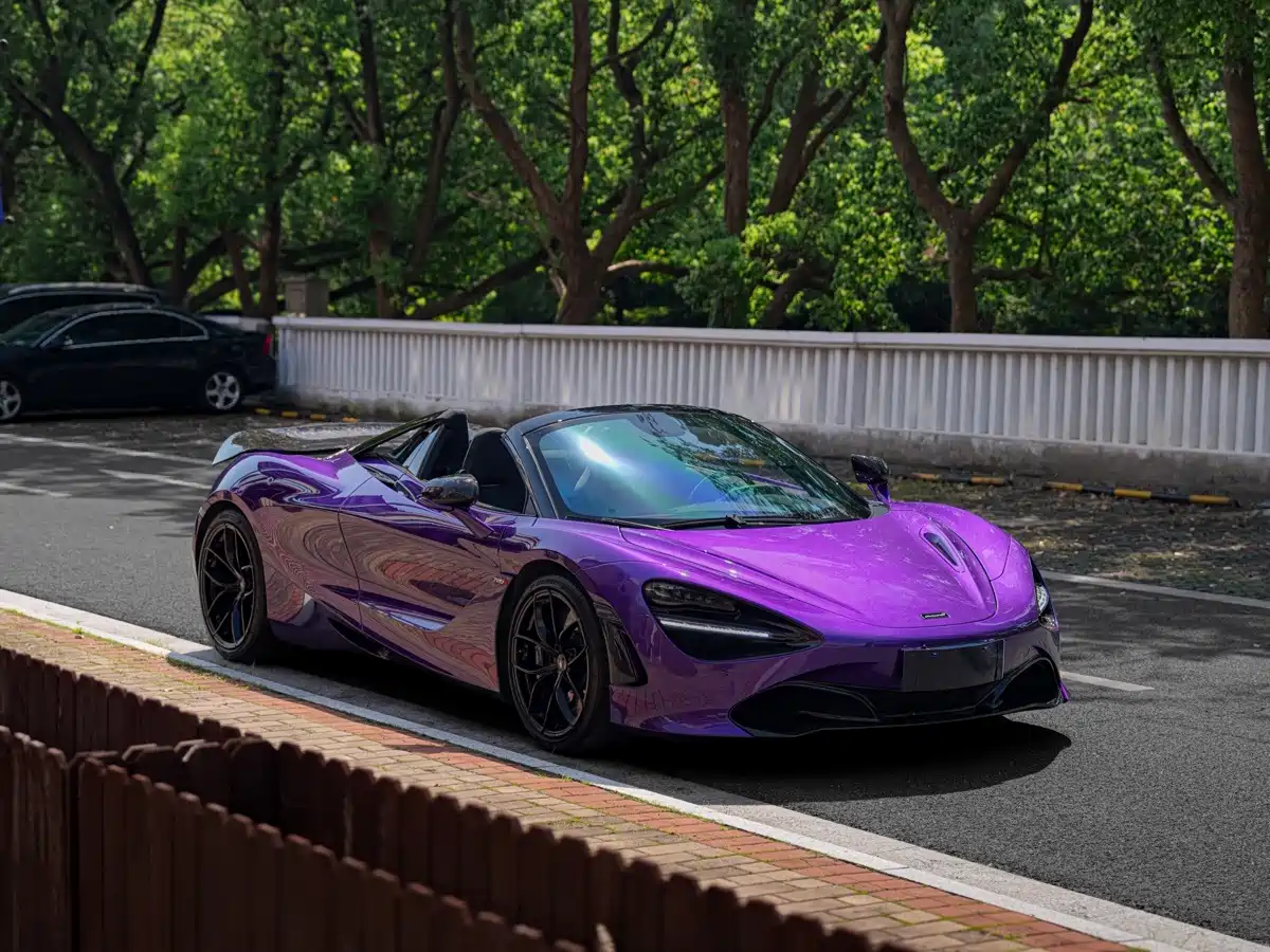Photo 4 - McLaren 720S