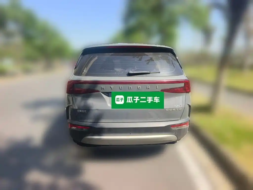 Hyundai Custo 2021 2021 270TGDi Premium LUX