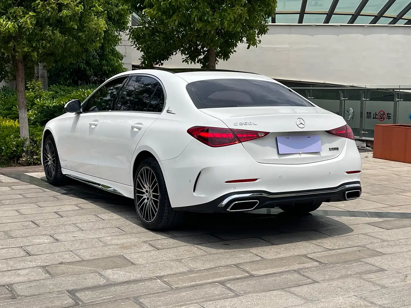Mercedes-Benz C-Class 2025 C 260 L Sport Edition фото 4