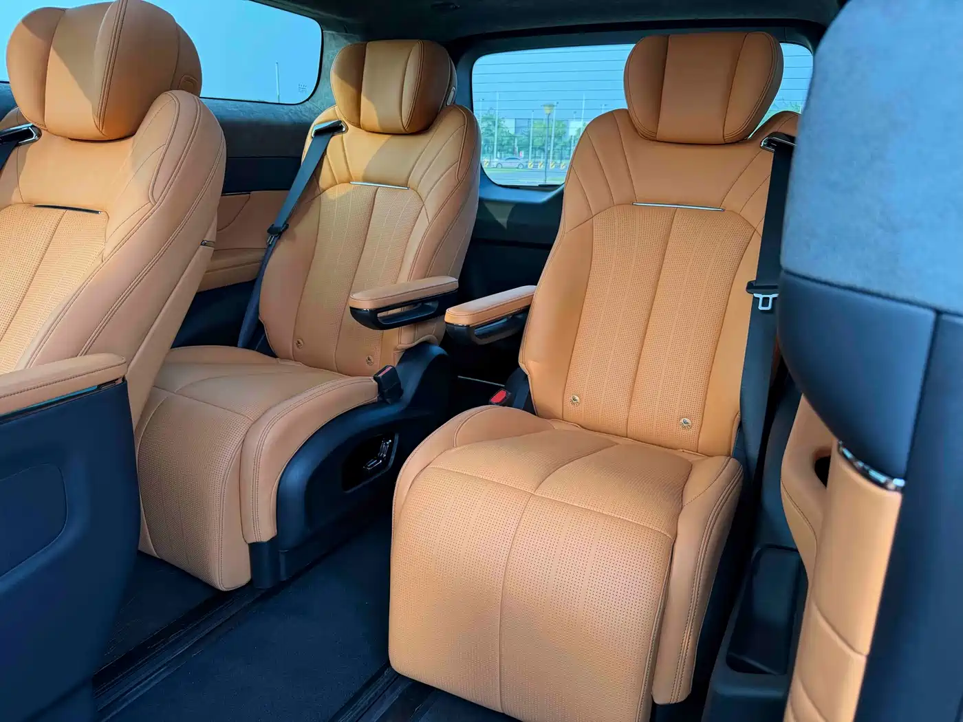 Geely Galaxy Yizhen L380 2025 Model 805km Flagship Edition AWD фото 15