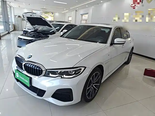BMW 3 Series 2022