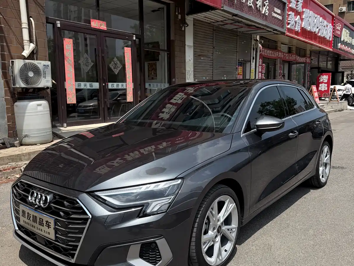 Audi A3 2022 Sportback 35 TFSI Style Elegance
