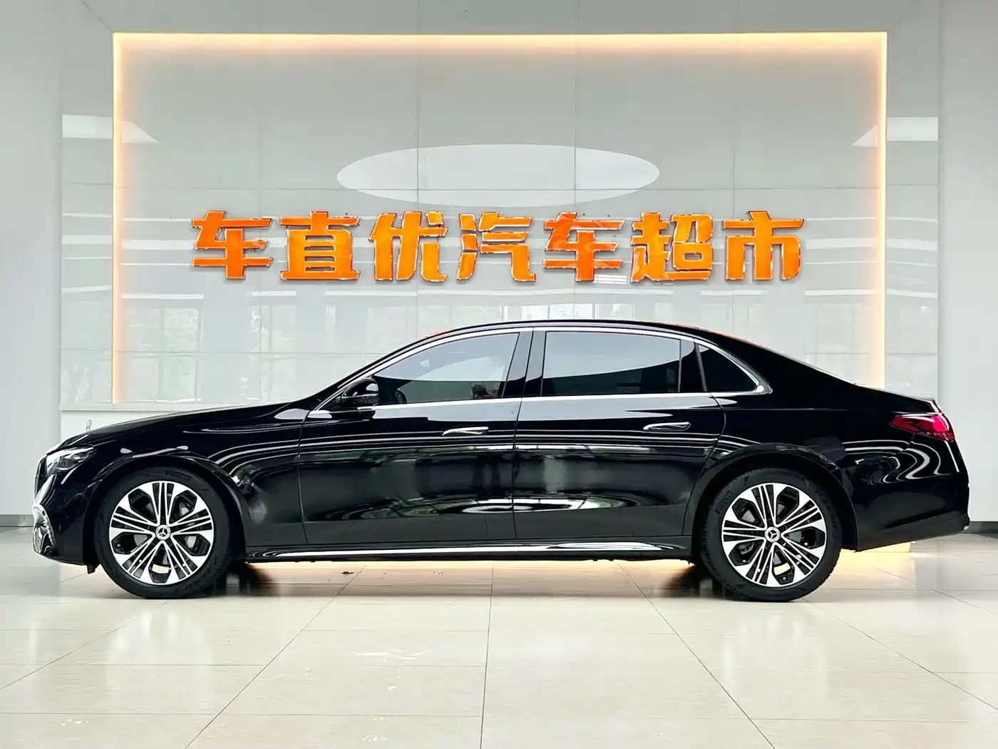 Mercedes-Benz E-Class 2026 2026 E 300 L Luxury