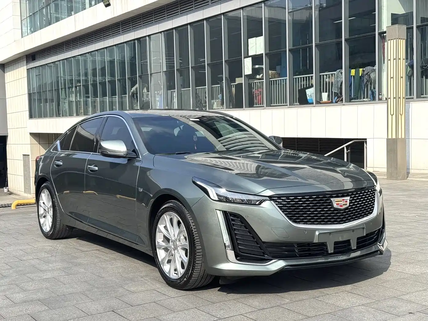 CADILLAC CT5