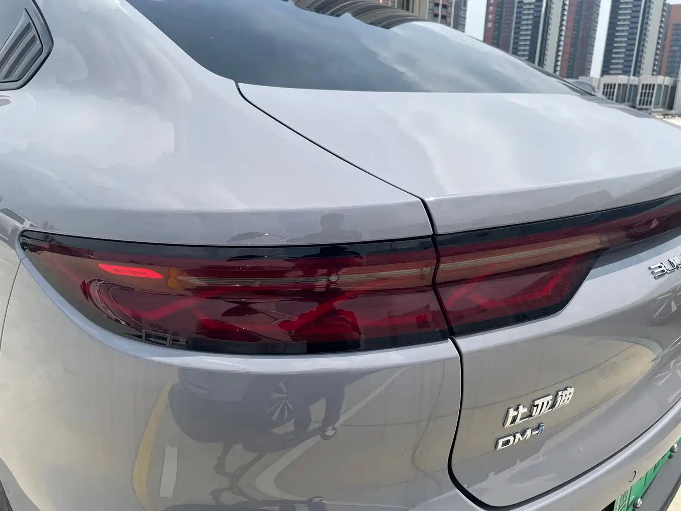 BYD Han 2025 2025 DM-i Smart Driving Edition 125KM LiDAR Flagship