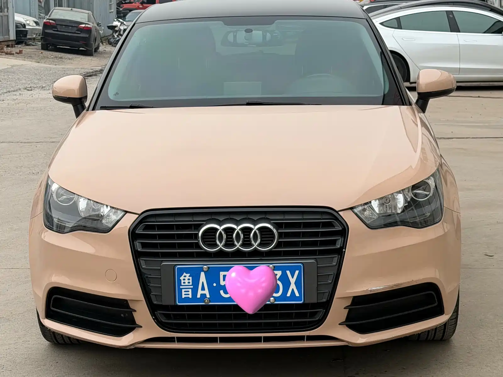 Фото 2 - Audi A1