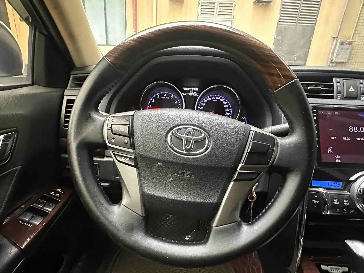 Toyota Reiz 2013 2.5S Elite Edition фото 13