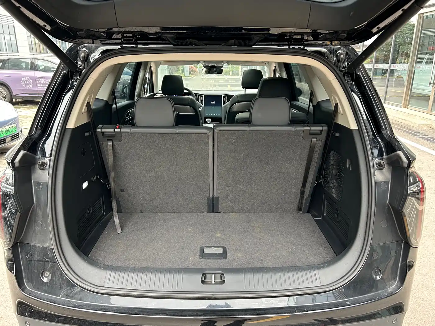 Hongqi HS7 PHEV 2024 2.0T PHEV 4WD Flagship Edition 6-seater фото 13