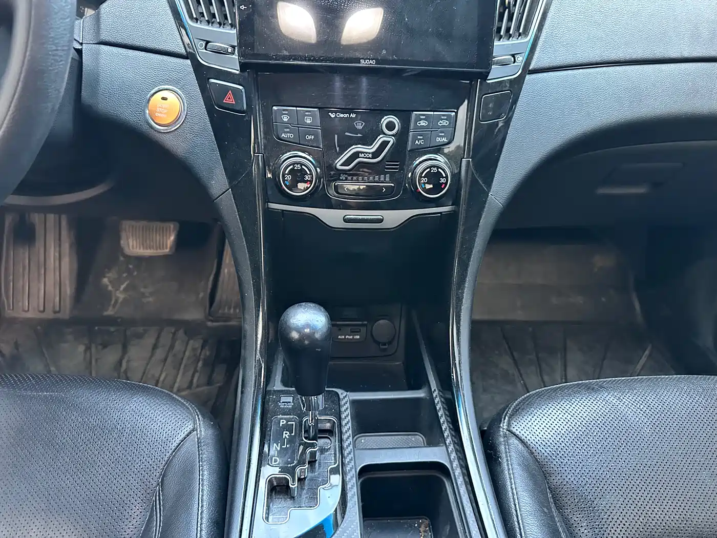 Hyundai Sonata 2011 2.0L Auto Leading Edition фото 7