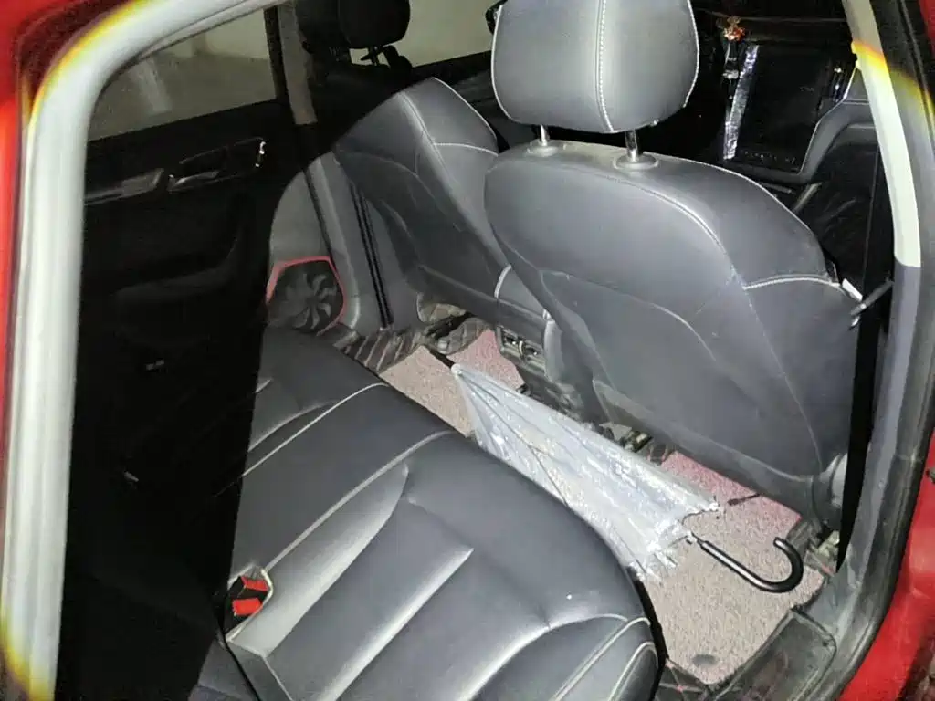 Roewe i6 2019 2019 PLUS 1.6L CVT 4G Connected Flagship Great Edition