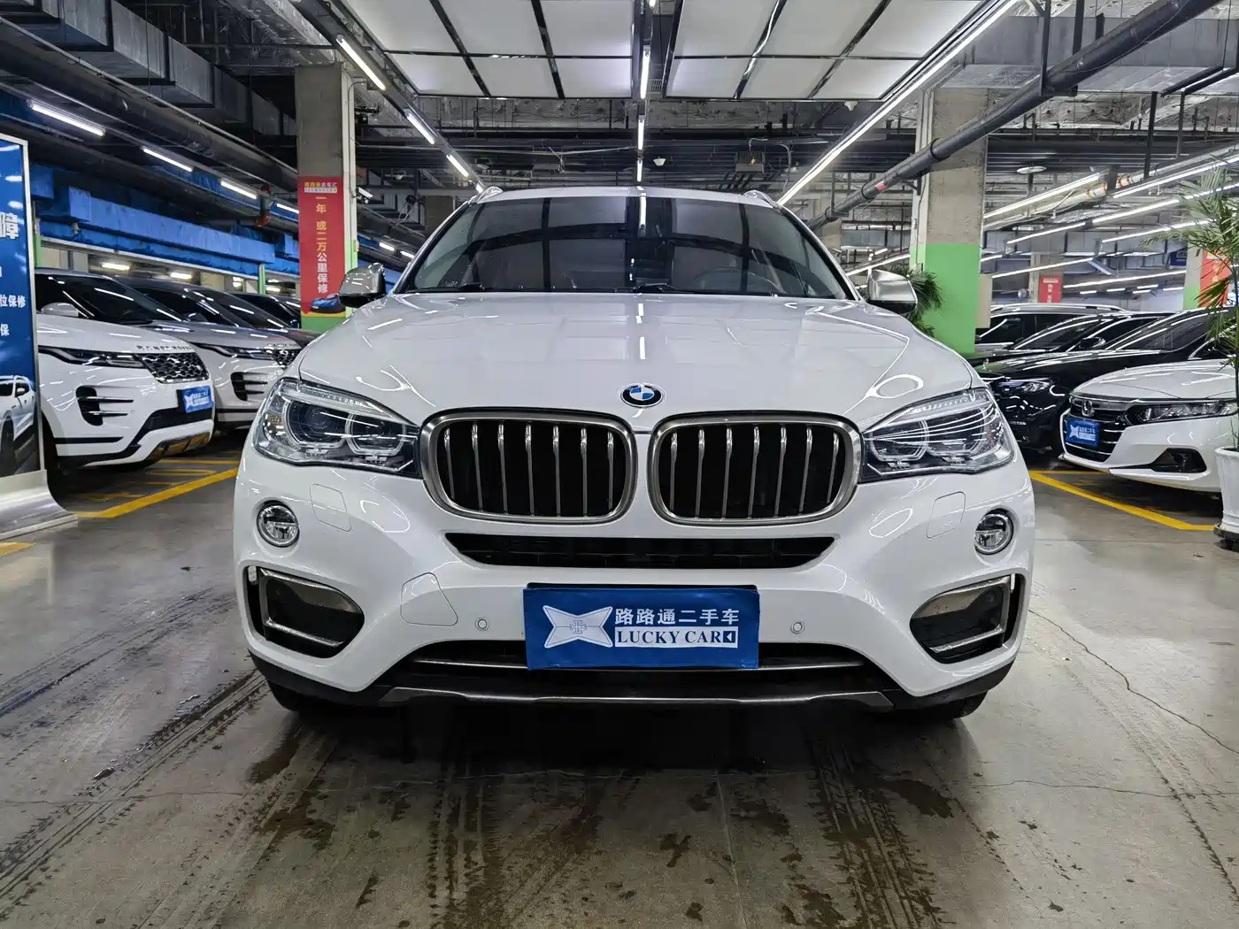 BMW X6 2018 xDrive28i фото 2