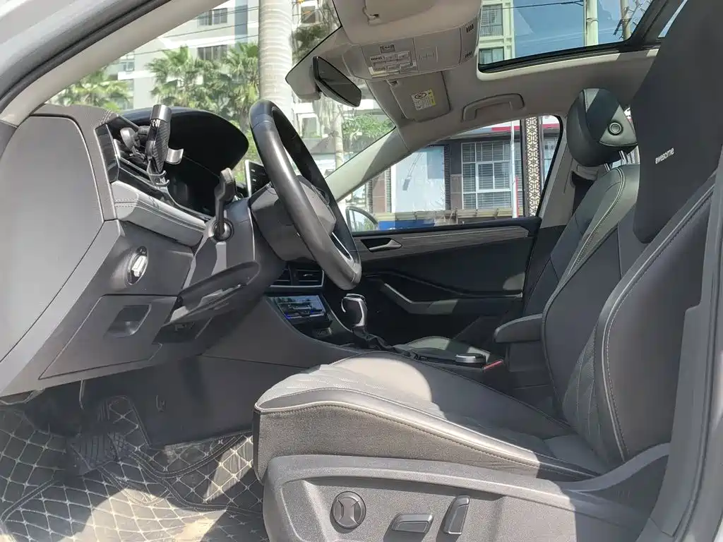 Volkswagen Sagitar, миниатюра 7
