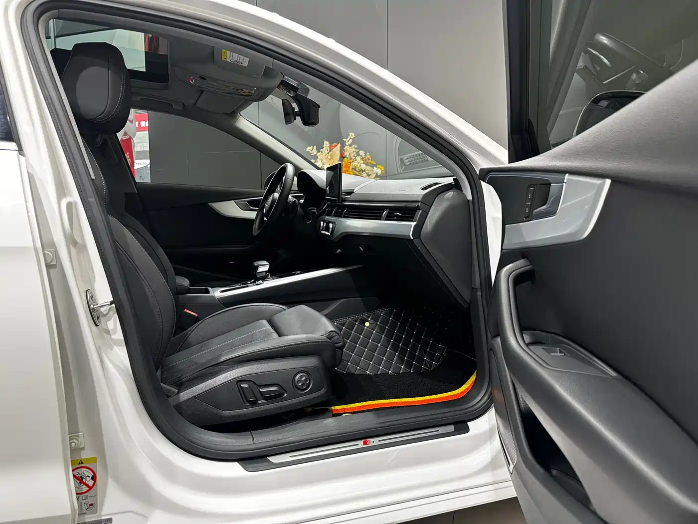 Audi A4L 2020 40 TFSI Luxury Dynamic фото 11