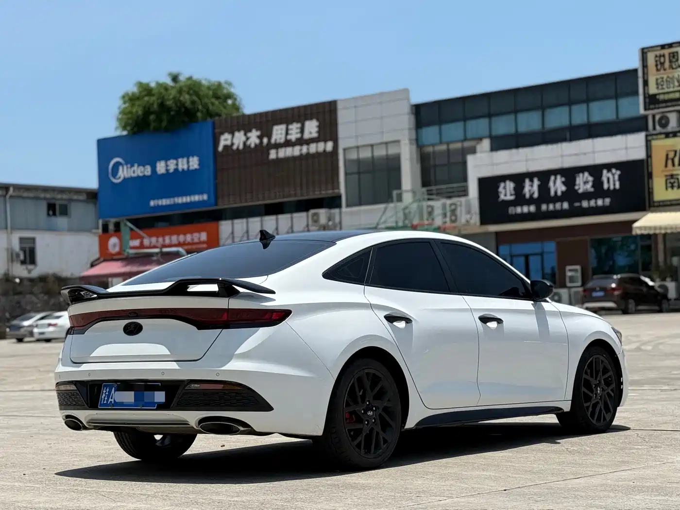 Hyundai Fista 2021 280TGDi Luxury Sport Dynamic Edition фото 4