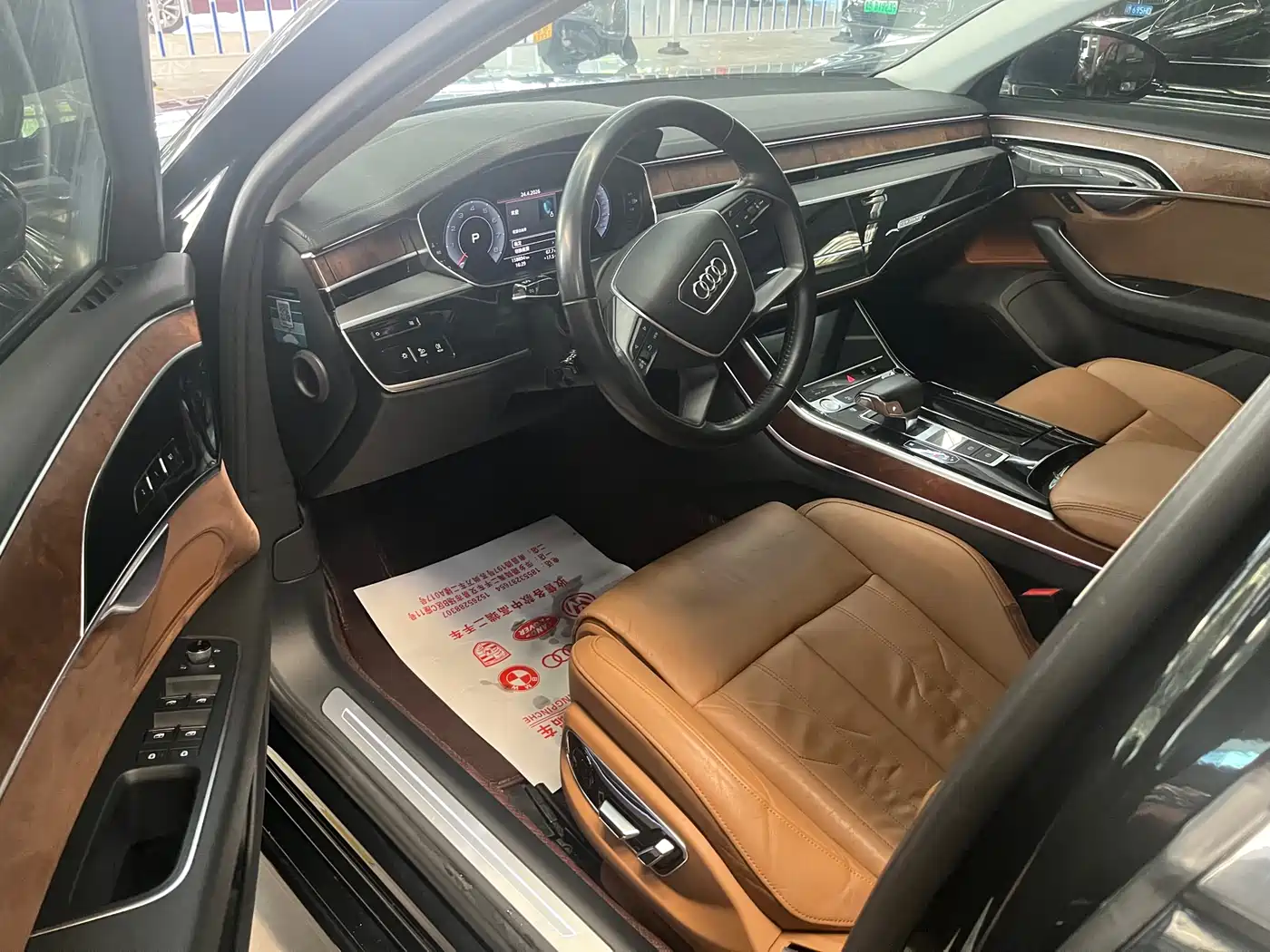 Audi A8 2018 A8L 55 TFSI quattro Launch Premium фото 10