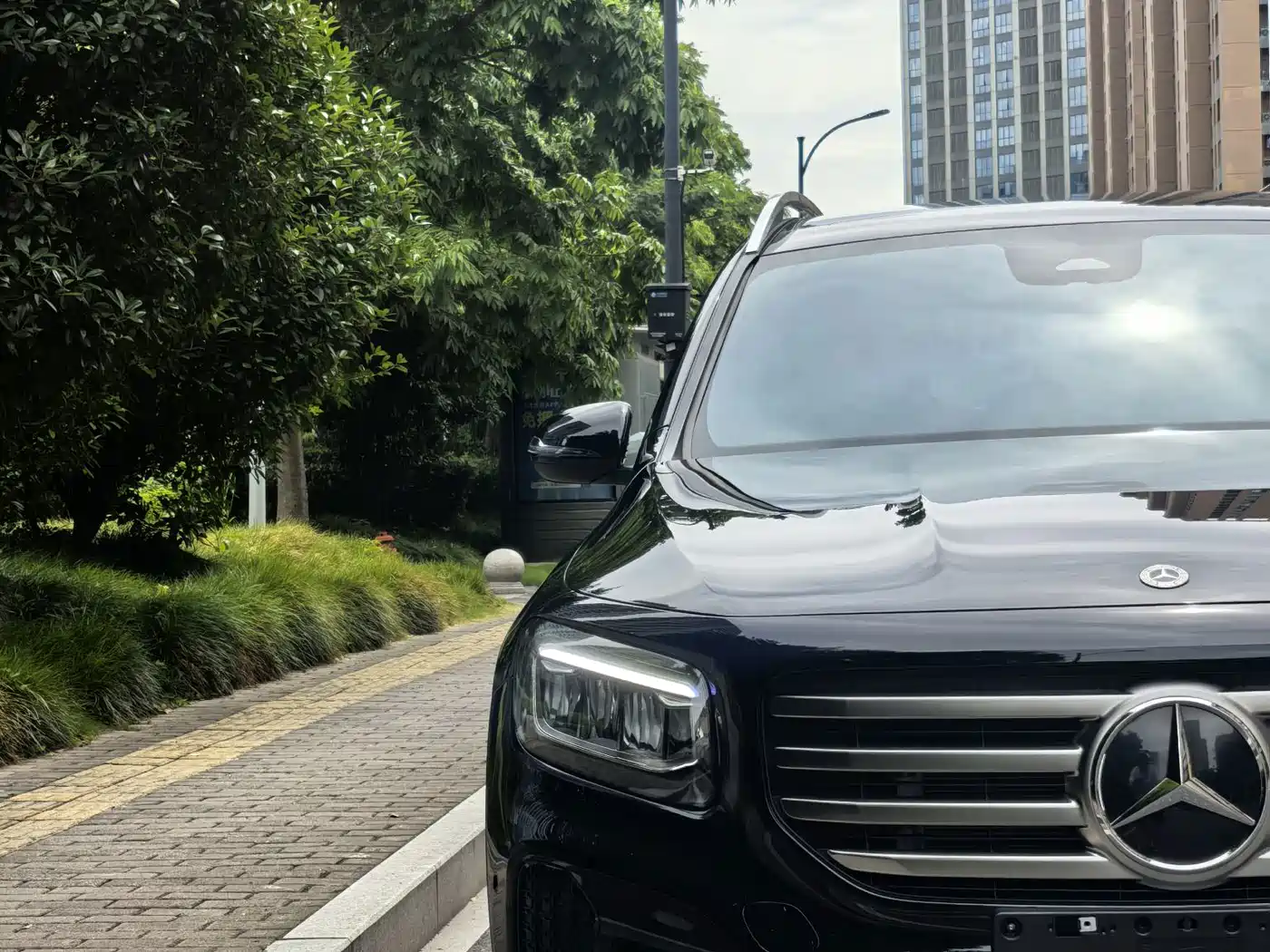 Mercedes-Benz GLB 2026 2025 GLB 220 Dynamic