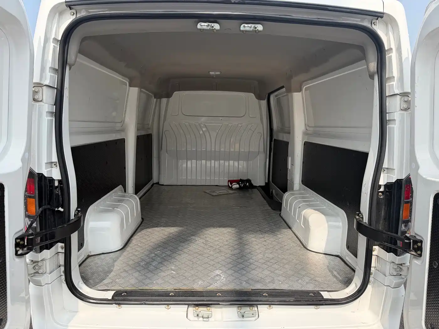 Foton Times EV6 2024 2023 Fast/Slow Charging Version